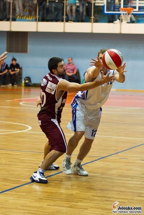 zatrzymali-niesobskiego-wygrali-mecz-foto-36617