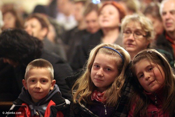 bo-miosc-silniejsza-jest-triumf-zycia-w-bazylice-36637