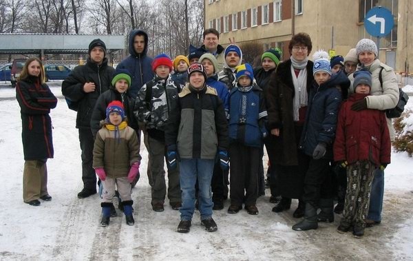 dzieciaki-z-dabrowki-i-odk-z-wizyta-w-siedzibie-mzk-3665