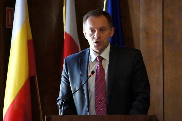 budzet-zmieniony-awnicy-wybrani-po-sesji-w-um-36666