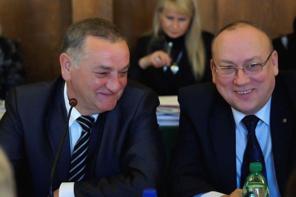 budzet-zmieniony-awnicy-wybrani-po-sesji-w-um-36666