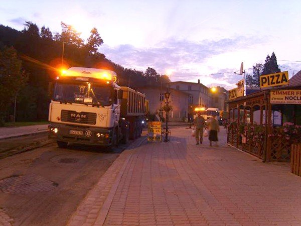 frezowanie-w-piechowicach-decybele-noca-36791