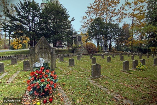 przed-dniem-wszystkich-swietych-i-zaduszkami-36838