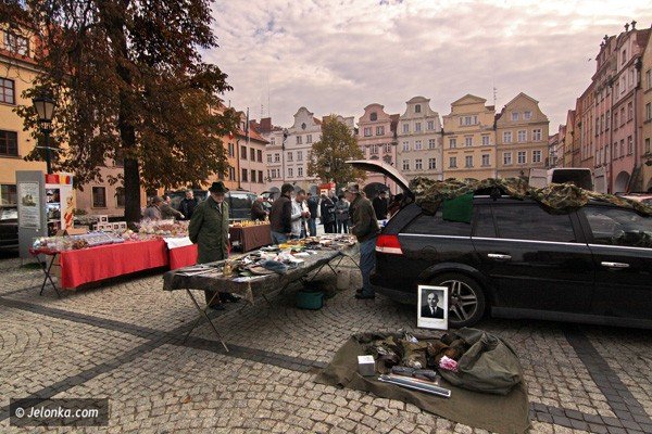 plac-ratuszowy-dla-kolekcjonerow-36877