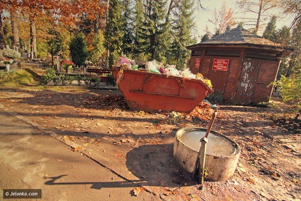 wszyscy-swieci-raduja-sie-w-niebie-36904
