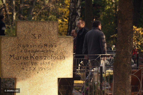 wszyscy-swieci-raduja-sie-w-niebie-36904
