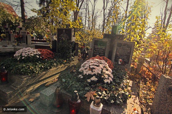 wszyscy-swieci-raduja-sie-w-niebie-36904