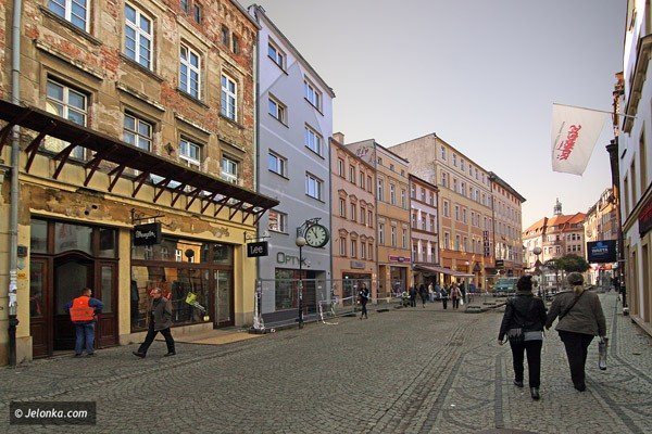 mniej-dymu-w-centrum-podaczaja-centralne-36936