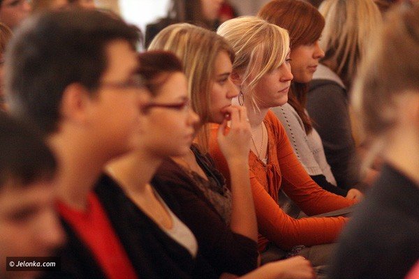 powrot-boskiego-elvisa-w-swojskich-realiach-37035