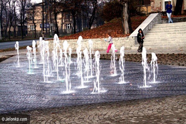 bajkowy-wodotrysk-na-przebudowanym-skwerku-37048