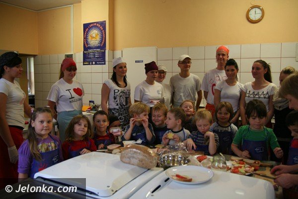 stacja-kuchcikowo-dla-najmodszych-w-gastronomie-37064