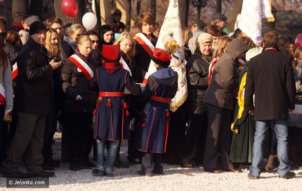 niepodlegosc-jest-jak-powietrze-czy-jelenia-gora-kocha-polske-37069