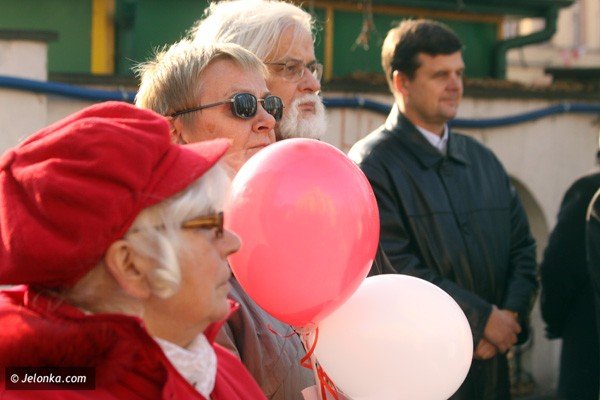 niepodlegosc-jest-jak-powietrze-czy-jelenia-gora-kocha-polske-37069