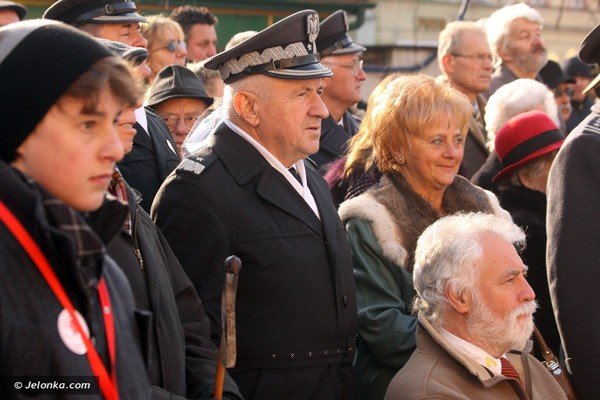 niepodlegosc-jest-jak-powietrze-czy-jelenia-gora-kocha-polske-37069