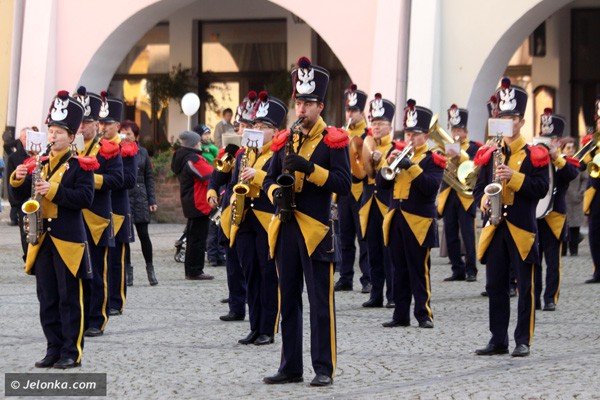 niepodlegosc-jest-jak-powietrze-czy-jelenia-gora-kocha-polske-37069