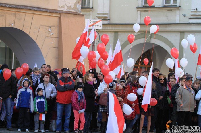 niepodlegosc-jest-jak-powietrze-czy-jelenia-gora-kocha-polske-37069