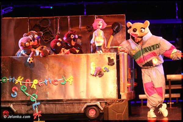 hochsztapler-i-fachowcy-po-premierze-w-odnowionym-teatrze-zdrojowym-37094