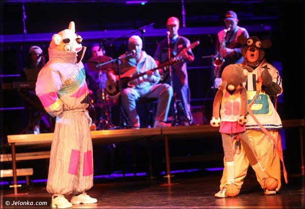 hochsztapler-i-fachowcy-po-premierze-w-odnowionym-teatrze-zdrojowym-37094