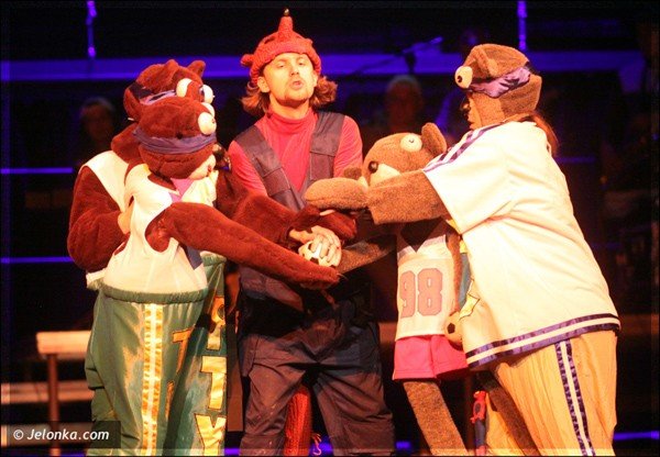 hochsztapler-i-fachowcy-po-premierze-w-odnowionym-teatrze-zdrojowym-37094