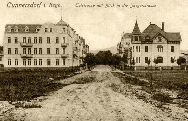 uliczna-historia-cykliczna-wyczokowskiego-wczoraj-i-dzis-37103