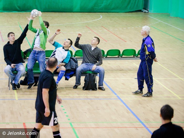 mistrzowie-jeleniej-gory-w-siatkonodze-foto-37104