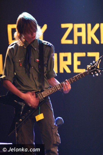 gdy-zakochasz-sie-w-szarej-lilijce-z-piosenka-po-harcersku-37107