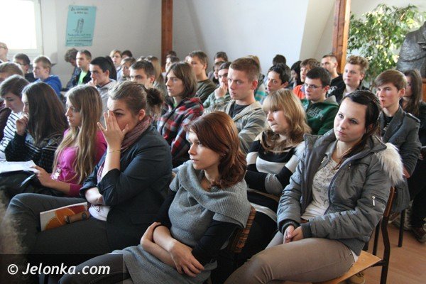 nie-kupuj-yorka-wez-sobie-azorka-akcja-norwida-dla-schroniska-37164