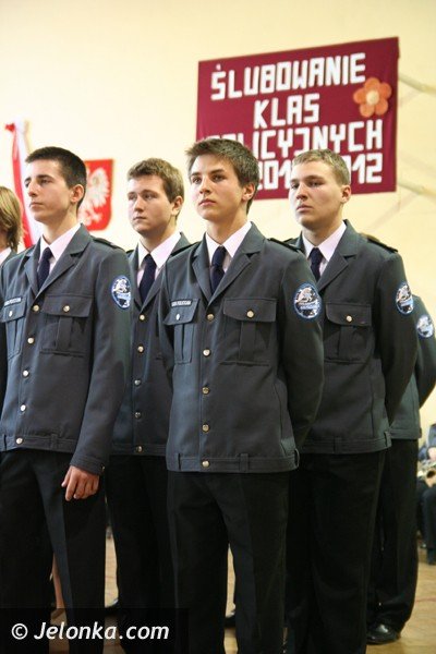 klasy-policyjne-sluboway-z-pompa-37198