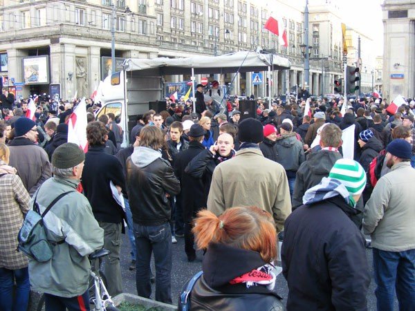 jeleniogorzanie-na-zadymie-w-warszawie-echa-11-listopada-37239