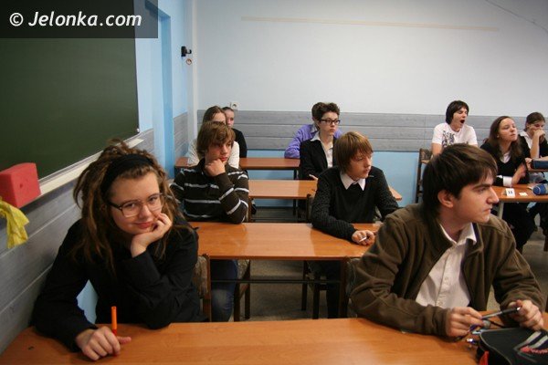 testowe-zmagania-z-matematyka-i-fizyka-37263