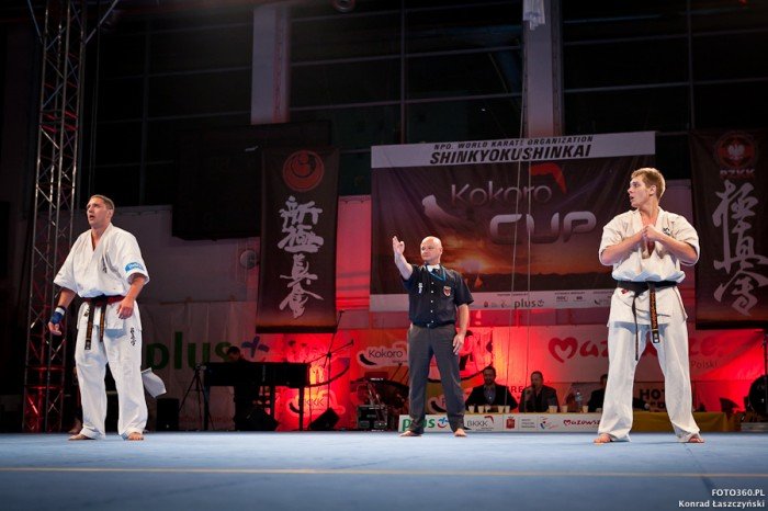 piotr-cieslinski-trenowa-z-mistrzem-foto-37315