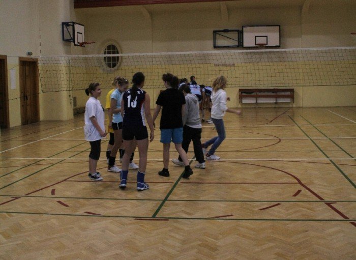 znamy-pary-pofinaowe-jeleniogorskiej-plus-ligi-siatkarek-37333