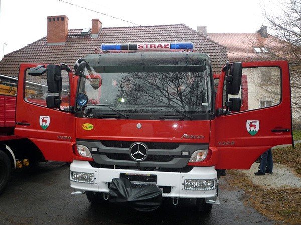 do-akcji-mercedesem-zamiast-wysuzonym-jelczem-37406