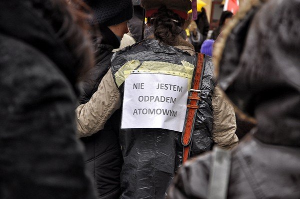 kampania-uranowa-bomba-zegarowa-po-demonstracji-37464