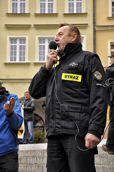 kampania-uranowa-bomba-zegarowa-po-demonstracji-37464