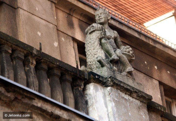 uliczna-historia-cykliczna-woko-poczty-37479