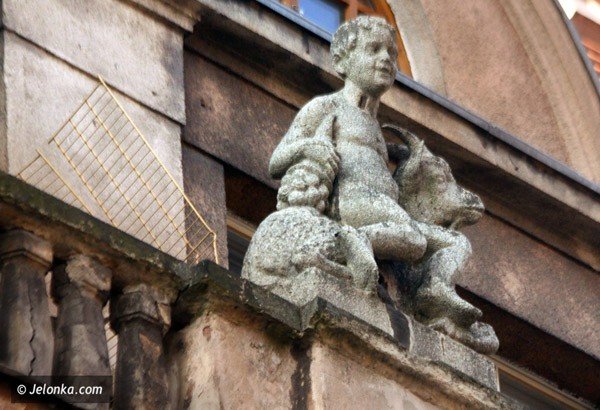 uliczna-historia-cykliczna-woko-poczty-37479