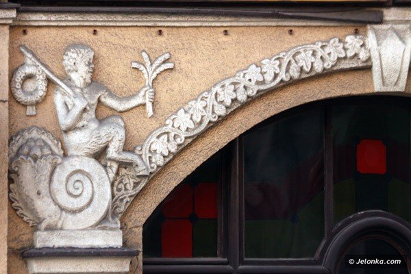 uliczna-historia-cykliczna-woko-poczty-37479