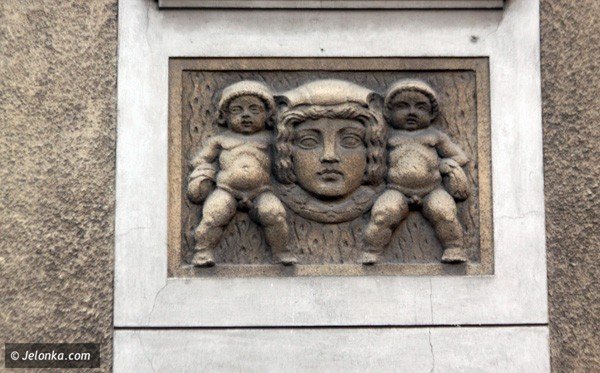 uliczna-historia-cykliczna-woko-poczty-37479