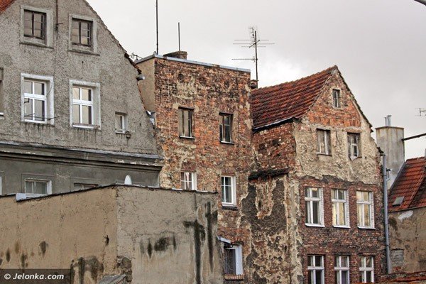 kontrasty-na-tyach-ulicy-jasnej-37497