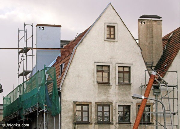 kontrasty-na-tyach-ulicy-jasnej-37497