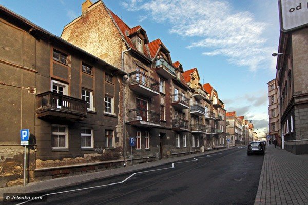 uliczna-historia-cykliczna-w-cieniu-traktu-srodmiejskiego-37599