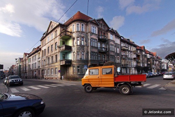 uliczna-historia-cykliczna-w-cieniu-traktu-srodmiejskiego-37599