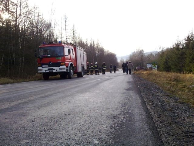 czoowka-i-dachowanie-na-drodze-do-karpacza-37600