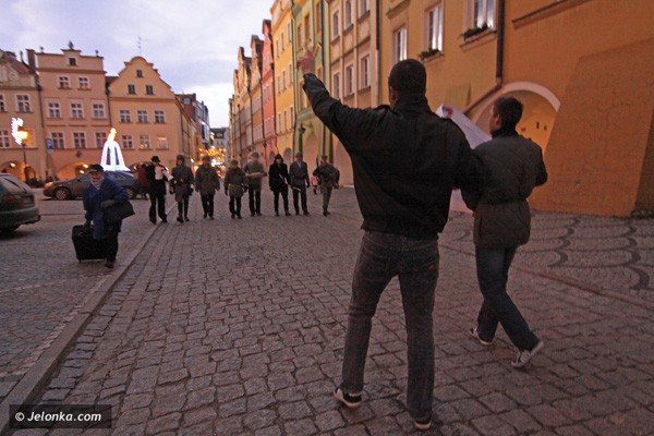 paowanie-za-solidarnosc-na-srodmiejskim-trakcie-37627