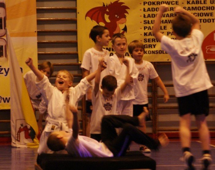 swietny-wystep-modych-zawodnikow-shidokan-jelenia-gora-w-zarach-foto-37649