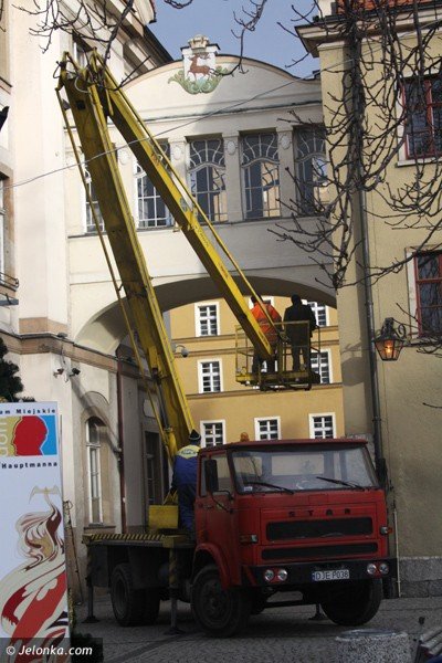dzis-rozbysnie-choinka-przed-ratuszem-37676