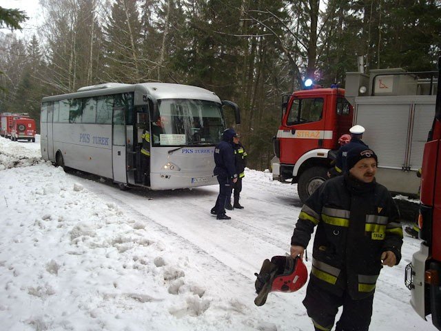uwaga-slisko-nie-tylko-na-drodze-sudeckiej-37682