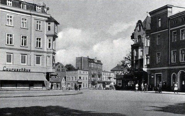 uliczna-historia-cykliczna-tym-razem-o-placu-37729