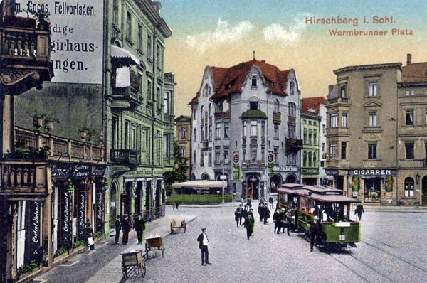 uliczna-historia-cykliczna-tym-razem-o-placu-37729